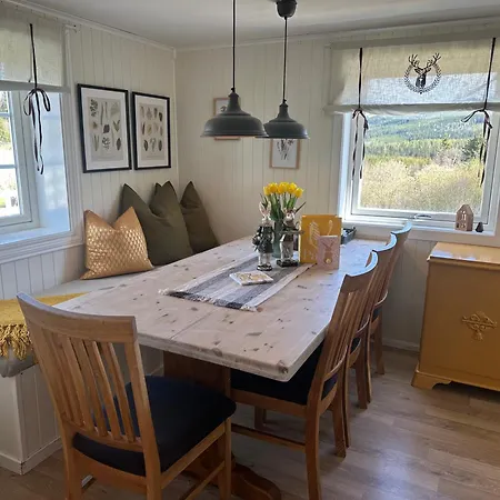 20 Min From Sjusjoen, 30 Min From Lillehammer And Hamar, 2h From Oslo Feriehus